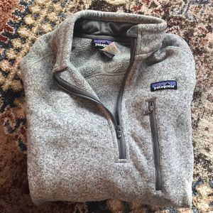 super comfortable men’s small patagonia sweatshirt